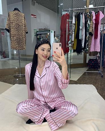 Халаты: Женские халаты Велюровые халат Тёплые халаты Модные халаты Одежда — 54