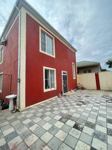 продажа недвижимости в азербайджане: Бина 4 комнаты, 130 м², Есть кредит, Свежий ремонт
