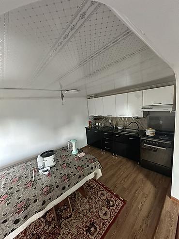 Долгосрочная аренда квартир: 6 комнат и более, С мебелью полностью — 10