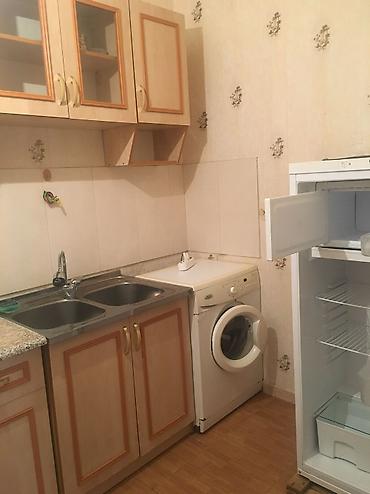 podmayak menzil: Xırdalan seh., icra hakimiyyetinin yaninda yola yaxin 1 nömrəli — 3