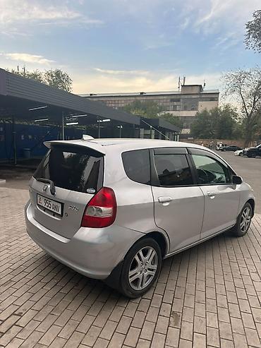 мотор для фит: Honda Fit: 2002 г., 1.3 л, Автомат, Бензин, Хэтчбэк — 5