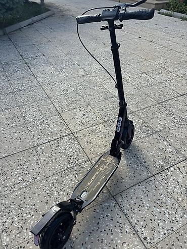 Samokatlar: Şəhər içi sürüş üçün yığcam və rahat skuter. TƏCİLİ SATILIR! Çox az — 3