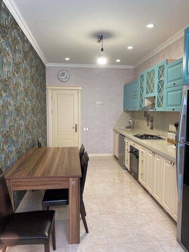 Yeni tikili: 3-cü mikrorayon, 3 otaqlı, Yeni tikili, m. 20 Yanvar, 152 kv. m — 13