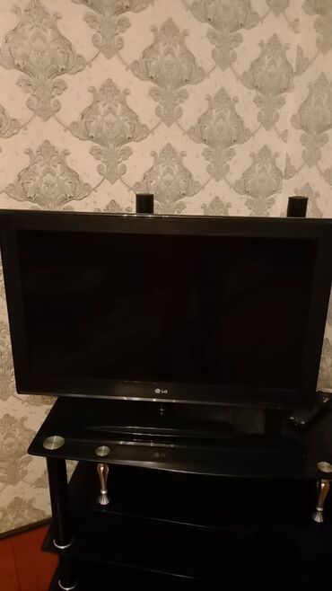 Televizorlar: Televizor LG 82"
