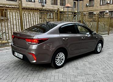 volvo 2008: Kia Rio: 2019 г., 1.6 л, Автомат, Бензин, Седан — 6