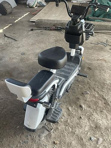 Другой электротранспорт: Электроскутер iBike (белый) - Компактный городской электроскутер с — 6