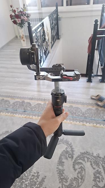 Другие аксессуары для фото/видео: Стабилизатор для камеры DJI RS 3 Mini - Компактный трёхосевой ручной — 2