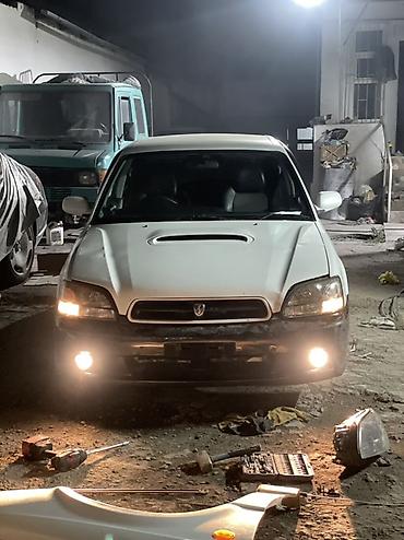 Subaru Legacy: 2000 г., 2 л, Автомат, Бензин, Седан