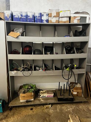 deve qusu yumurtası satisi: Vitrinpolkaları şkaflar 2 ədəd şkaf 3 ədəd Şüşəli polka Hamısı