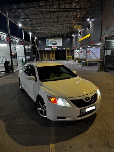 купить маленькую машину недорого: Toyota Camry: 2009 г., 2.4 л, Автомат, Бензин, Седан