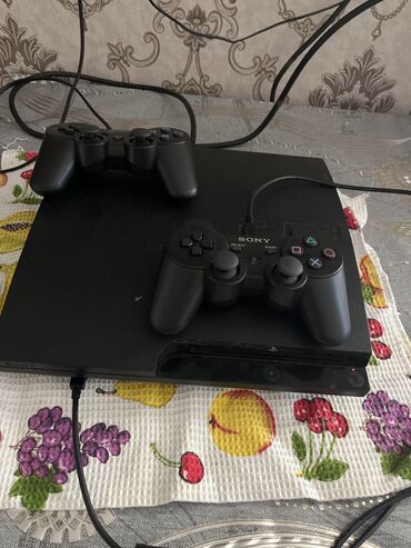 ps 3 konsolu: Ps 3 slim 24 oyun 290 manat