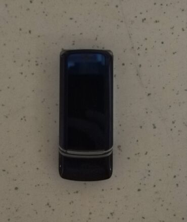 telefonlarin satisi: Motorola Moto Razr 2022, цвет - Синий, Кнопочный