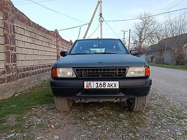 кел кел: Opel Frontera: 1994 г., 2 л, Кол менен иштөөчү, Бензин, Жол тандабас — 1