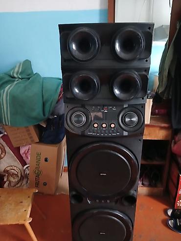 Musiqi mərkəzləri: Güclü səs sistemi – iri ölçülü qüllə tipli aktiv akustika - — 2