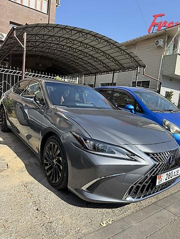 Lexus: Lexus ES: 2019 г., Автомат, Седан — 2