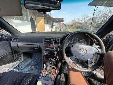 климат контроль 210: Mercedes-Benz C-Class: 1997 г., 2.2 л, Автомат — 3