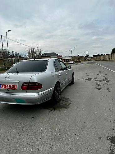 Mercedes-Benz: Mercedes-Benz E‑Class Tam etrafli oxuyub zeng edin !!!! Mawinda bu — 17