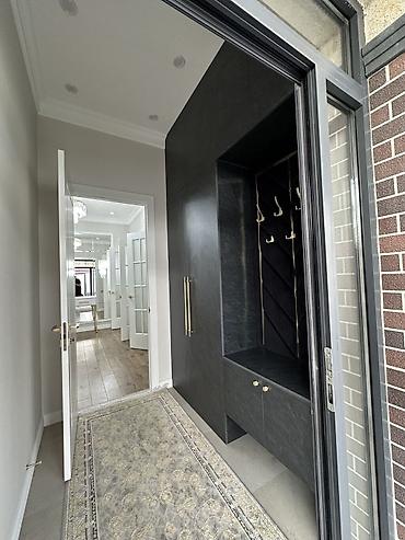 Продажа коттеджей и домов: Продается новый дом в престижной части Арча-Бешика! Дом строился для — 4