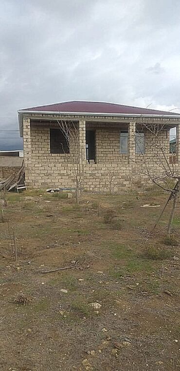 Kirayə evlər: Türkan qəs. 4 otaqlı, 130 kv. m, Kredit yoxdur, Təmirsiz