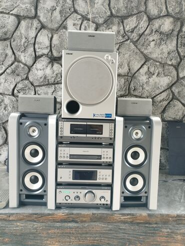 Musiqi mərkəzləri: Orginal made in Malaysia Full kompilekt Musiqi mərkəzi Sony MHC-SV7AV