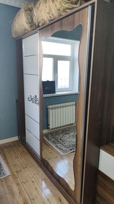 спальни румыния: Двуспальная кровать, Шкаф, Комод, Трюмо, Турция, Б/у