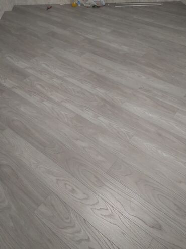 Digər ixtisaslar: Her cur laminat ve parketin vurulmasi gozel ve selqeli is goruruk — 3