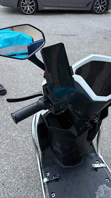 Мопеды, скутеры: Moped/skuter – şəhərdaxili sürüş və çatdırılma üçün ideal - Rəng — 2