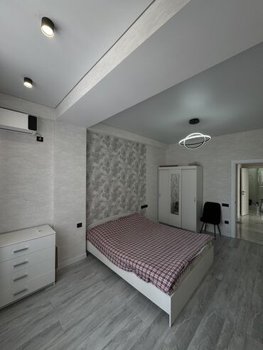 Долгосрочная аренда квартир: 2 комнаты, Агентство недвижимости, Без подселения, С мебелью полностью — 2