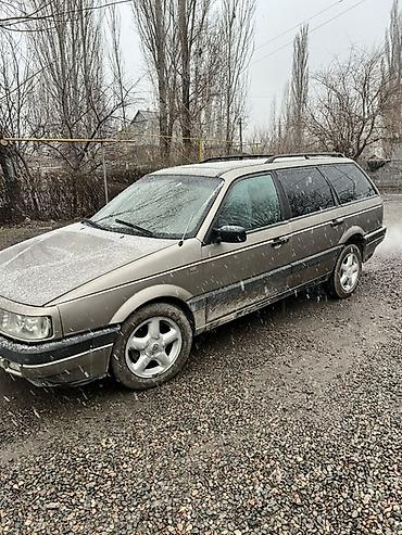 Volkswagen: Volkswagen Passat Variant: 1991 г., 2 л, Механика, Бензин, Универсал — 6