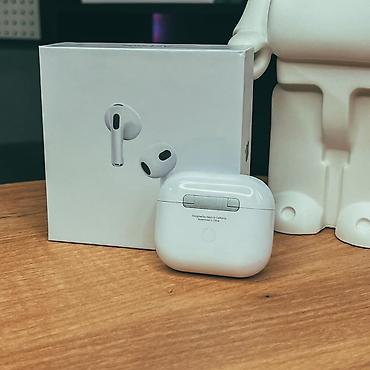 Кулакчындар: AirPods 3 — беспроводные наушники с фирменным звучанием и компактным — 2