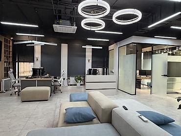 şehir merkezi: Сдаю Офис целиком: Колл-центр, Охранное агентство, IT-компания, 105 м², В бизнес центре, С ремонтом, С отдельным санузлом, С системой безопасности — 9