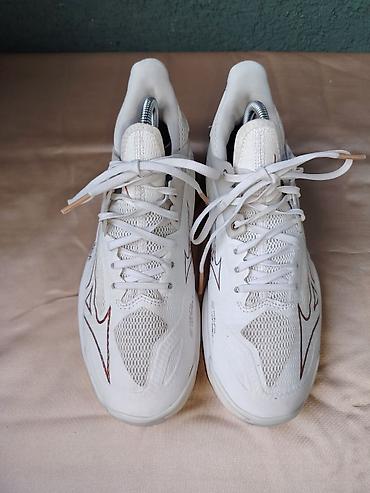 yeezy tail light: Mizuno Wave Mirage 4 –ženske patike za dvoranske sportove Ug 23,5cm - — 1