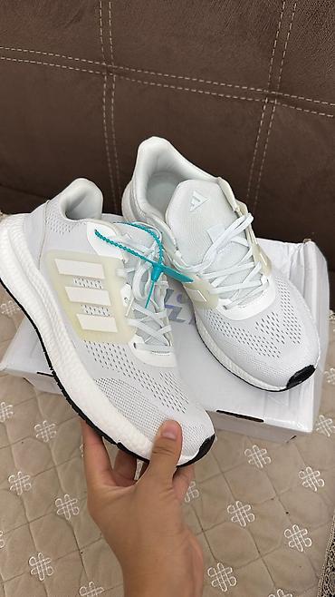 on cloud: Мужские кроссовки, 40, Adidas, Новый, цвет - Белый, Самовывоз — 2