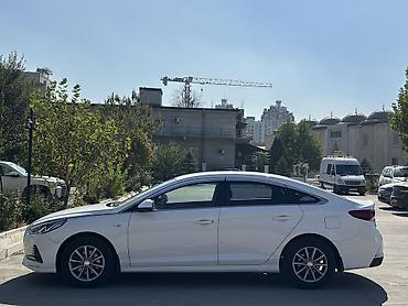 95: Hyundai Sonata: 2022 г., 2 л, Автомат, Газ, Седан — 5