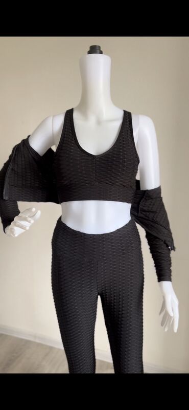 İdman geyimləri: Elaqe ucun wp — 15