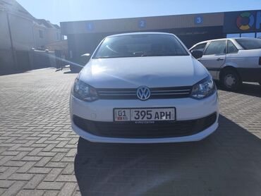 машина дешовые: Volkswagen Polo: 2011 г., 1.6 л, Механика, Бензин, Седан