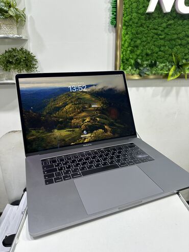 рюкзак для компьютера: Ноутбук, Apple, 16 ГБ ОЗУ, Intel Core i7, 15.4 ", Б/у, Для несложных задач, память SSD