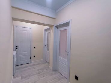 срочно продаётся 1 комнатная квартира в районе ошского рынка по улице кенсуйская: 1 комната, 39 м², Элитка, 4 этаж, Евроремонт