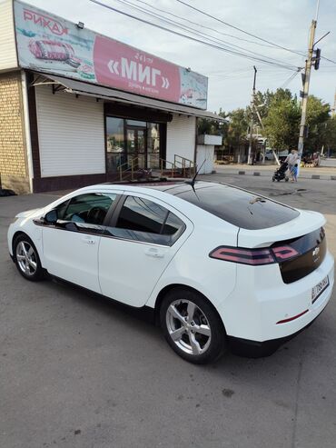 300000 сом машина: Chevrolet Volt: 2012 г., 1.4 л, Вариатор, Гибрид, Седан