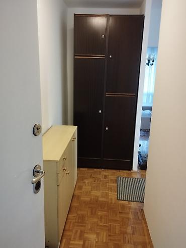tip top nekretnine vrsac: ВЛАСНИК издаје комфорно намештен потпуно реновиран двоипособни стан од — 2