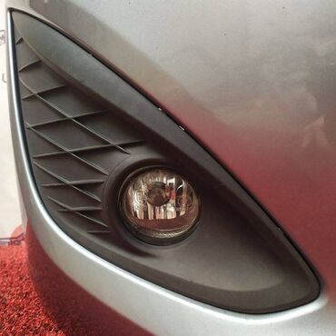 Другие автозапчасти: Фара противотуманная Mazda Premacy CWEFW LF-VD 2010 прав. (б/у)