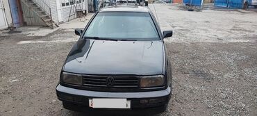 Volkswagen: Volkswagen Vento: 1998 г., 2 л, Механика, Бензин