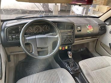 делать: Volkswagen Passat: 1992 г., 2 л, Механика, Бензин, Седан — 10