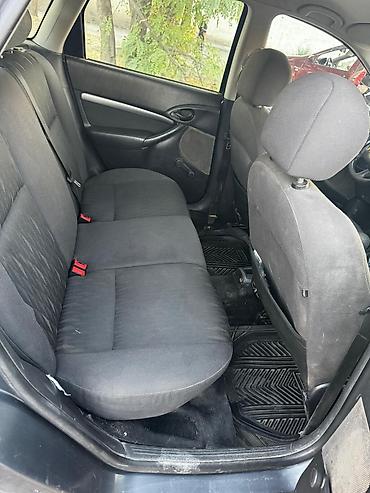 на форт: Ford Focus: 2004 г., 1.6 л, Механика, Бензин, Хэтчбэк — 7