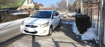 Hyundai: Hyundai Solaris: 2011 г., 1.6 л, Автомат, Бензин, Седан