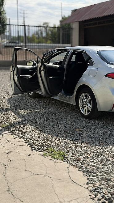 тайота: Toyota Corolla: 2020 г., 1.8 л, Вариатор, Гибрид, Седан — 7
