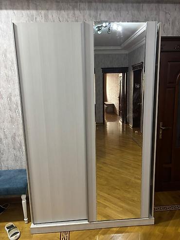 giris dolabi: Embawood dehliz dolabı Qıymet 190azn Ünvan Həzi Aslanov. Fatimə99 (N) — 1