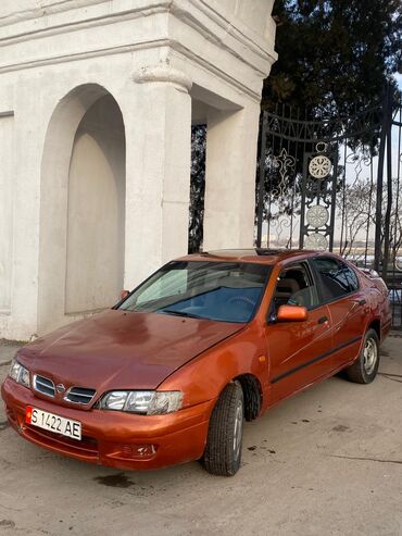 Nissan: Nissan Primera: 1997 г., 1.6 л, Механика, Бензин, Седан