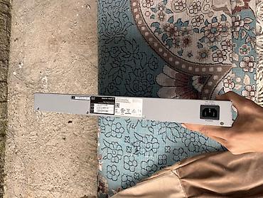 коммутаторы 24: Cisco SG200-26 Gigabit Smart Switch (модель SSG200-26) - 26-портовый — 3
