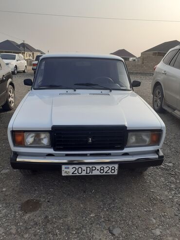 04 maşınlar: VAZ (LADA) 2107: 1.6 l | 2008 il 98255 km Sedan